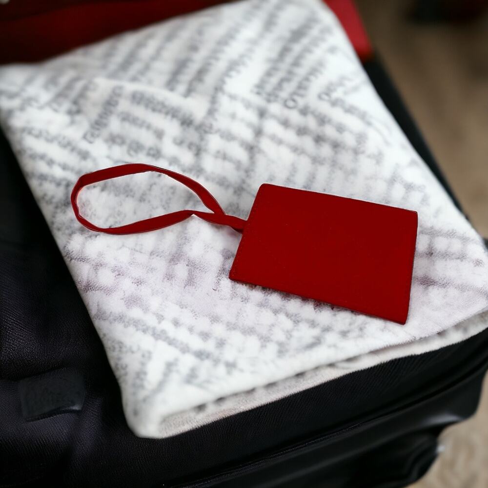 5/$65   Vera‎ Bradley Solid Red Luggage Bag Tag NEW